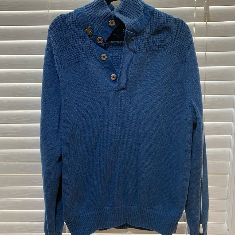 Banana Republic Sweater -‎ XL